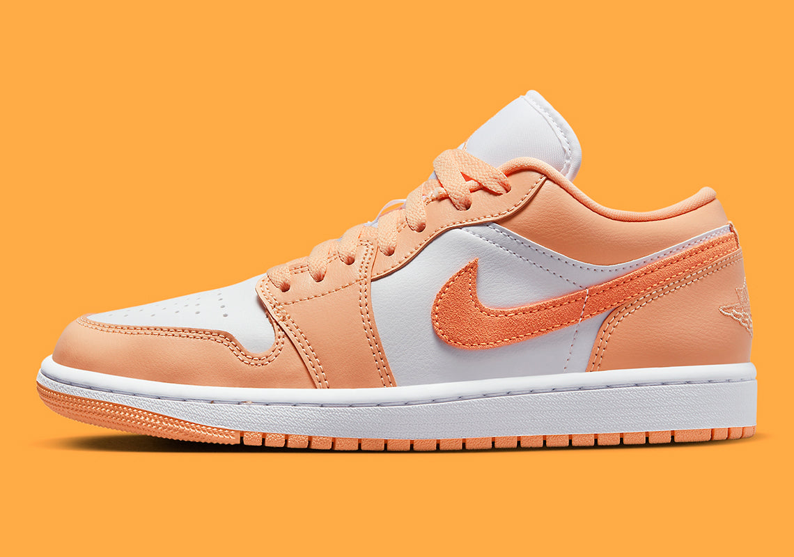 Air Jordan 1 Low
"Sunset Haze" (Women's)