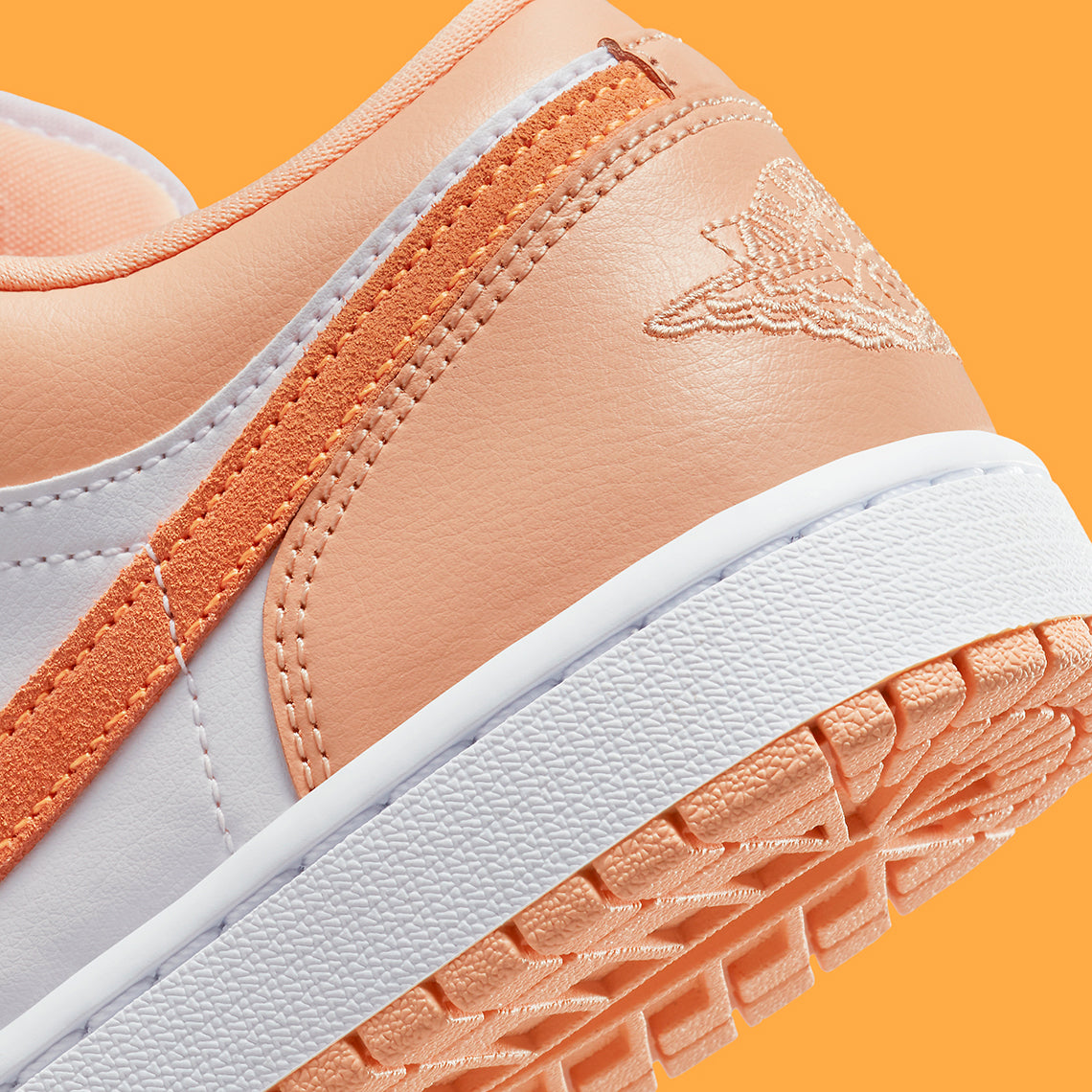 Air Jordan 1 Low
"Sunset Haze" (Women's)