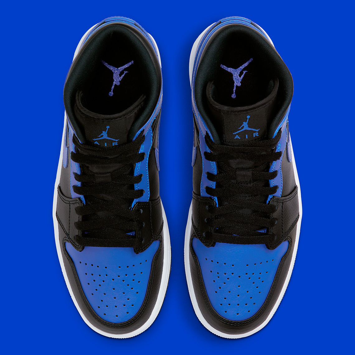 Air Jordan 1 Mid
"Hyper Royal Tumbled Leather"