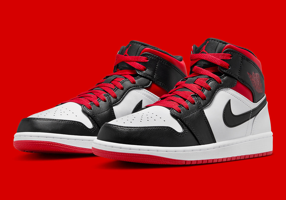 Air Jordan 1 Mid "Gym Red & Black Toe"