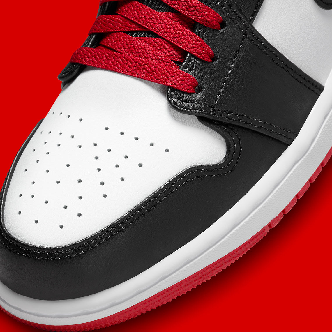 Air Jordan 1 Mid "Gym Red & Black Toe"