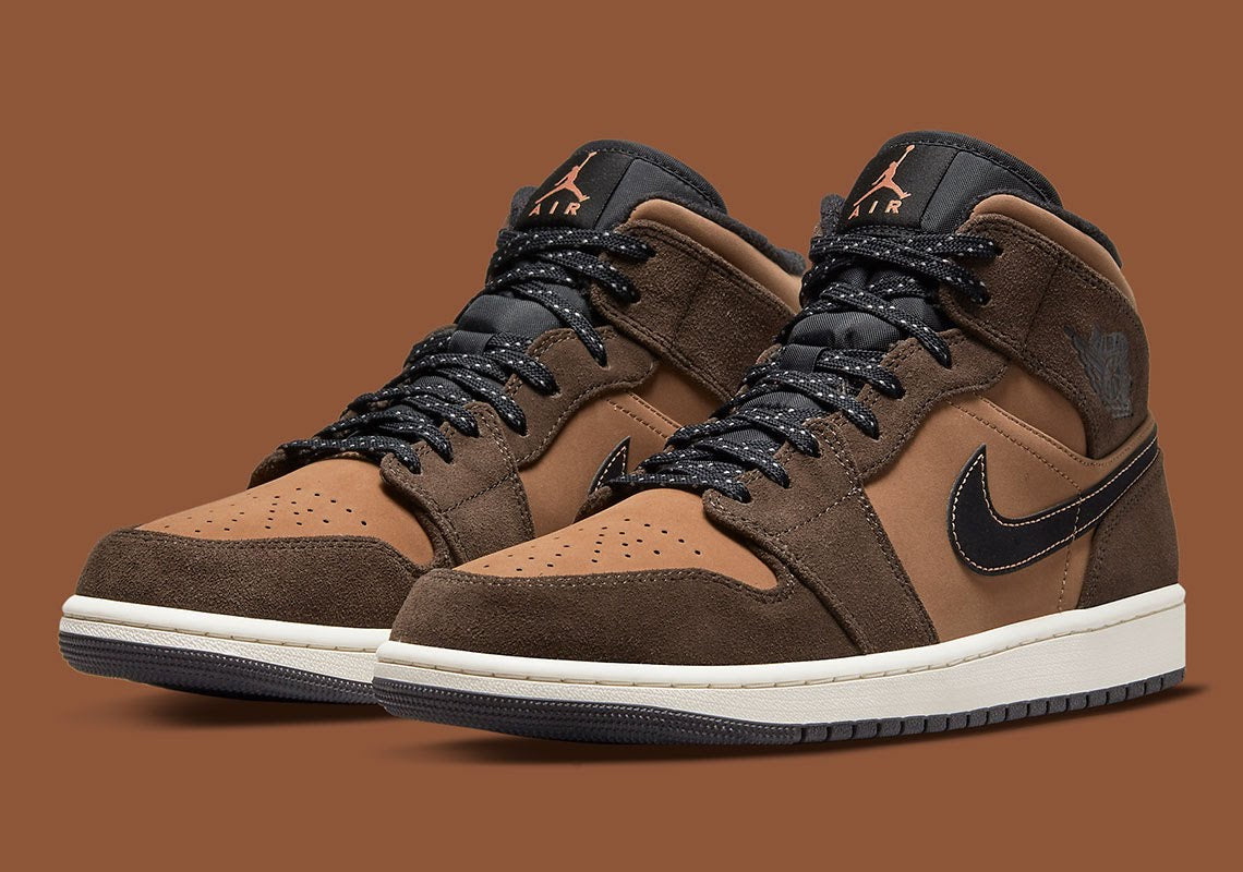 Air Jordan 1 Mid SE
"Dark Chocolate"