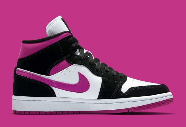 Air Jordan 1 Mid
"Magenta" (Women's)