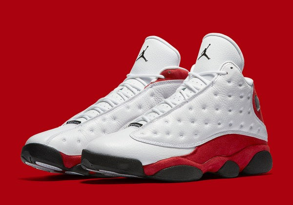 Air Jordan 13 Retro
OG "Chicago"