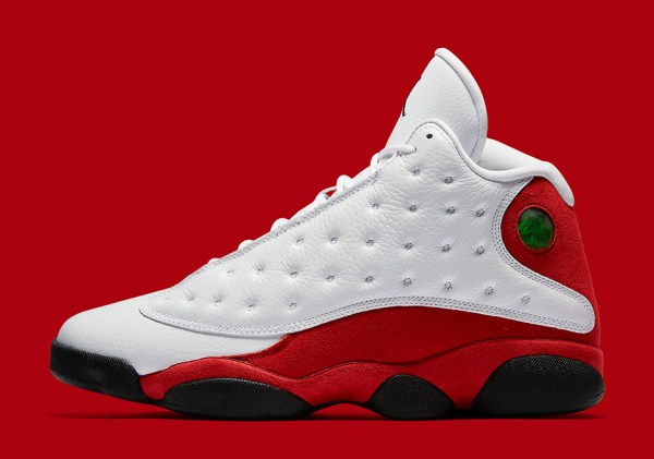 Air Jordan 13 Retro
OG "Chicago"