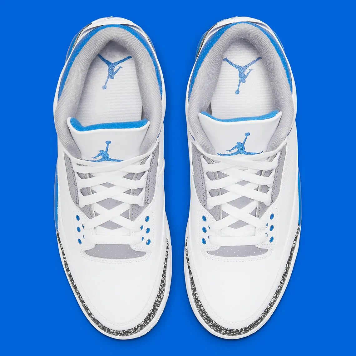 Air Jordan 3 Retro
"Racer Blue"