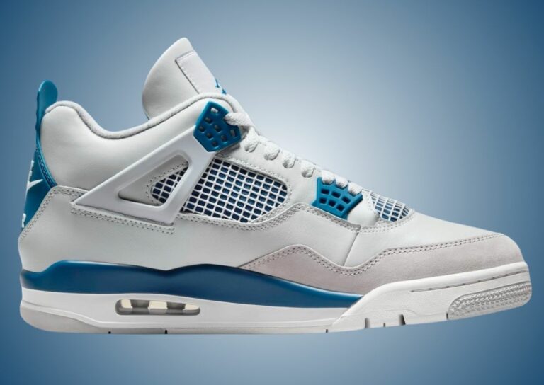 Air Jordan 4 Retro
"Military Blue"