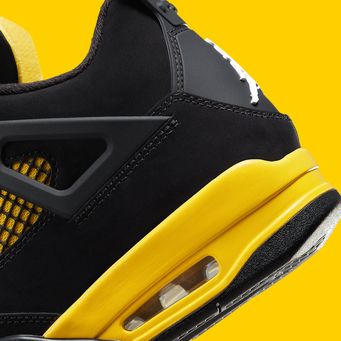 Air Jordan 4 Retro  "Yellow Thunder"