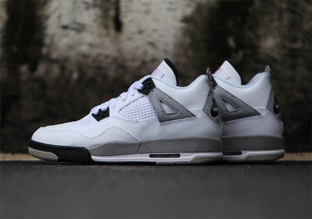 Air Jordan 4 Retro
"White Cement"