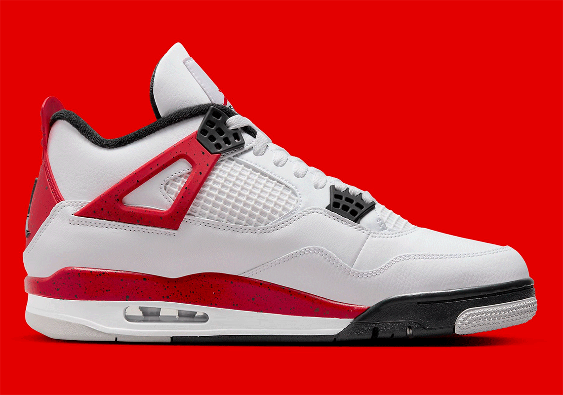 Air Jordan 4 Retro "Red Cement"