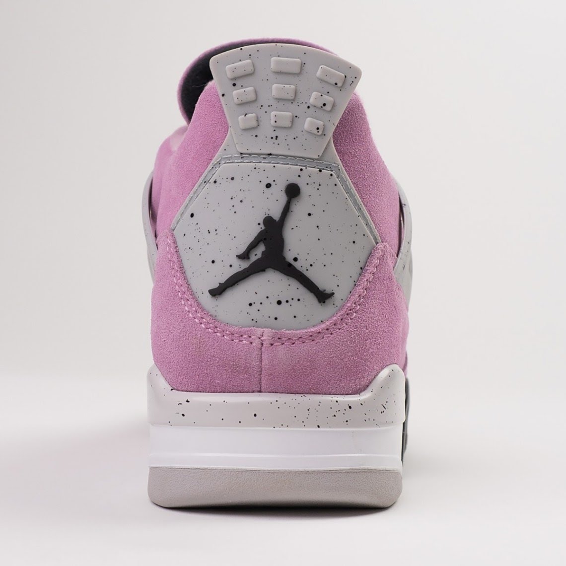 Air Jordan 4 Retro
Orchid (Women's)