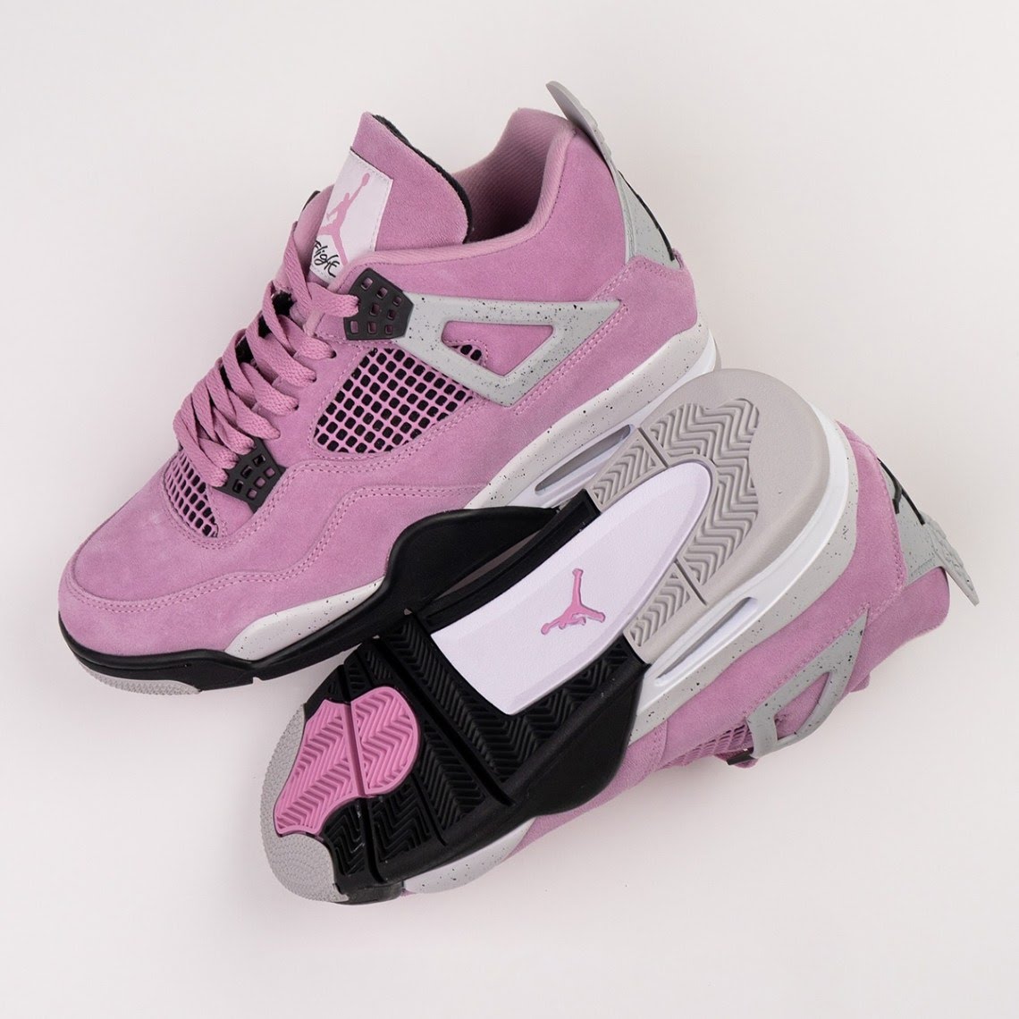 Air Jordan 4 Retro
Orchid (Women's)