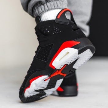 Air Jordan 6 Retro
"Black Infrared" (2019)