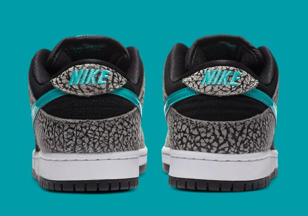 Nike SB Dunk Low
"Atmos Elephant"