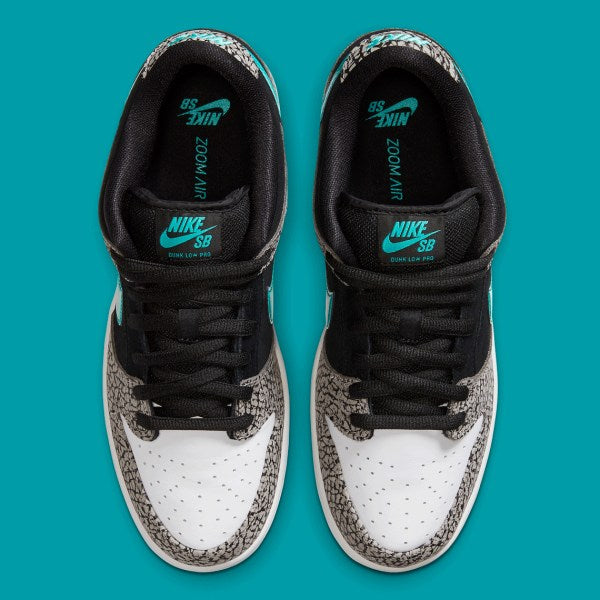 Nike SB Dunk Low
"Atmos Elephant"