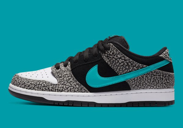 Nike SB Dunk Low
"Atmos Elephant"