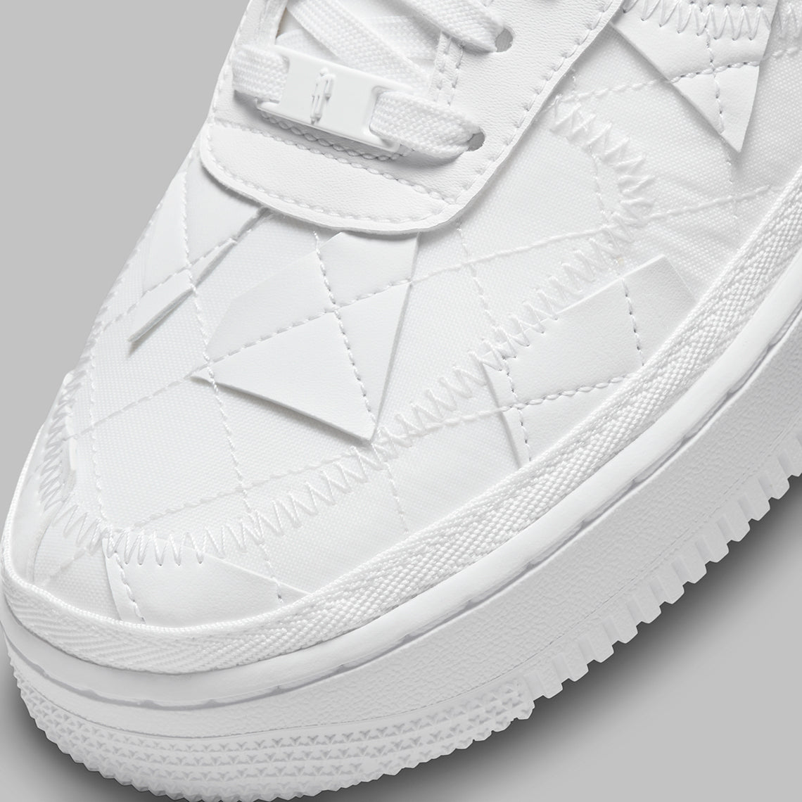 Air Force 1 Low SP x 
Billie Eilish "Triple White"