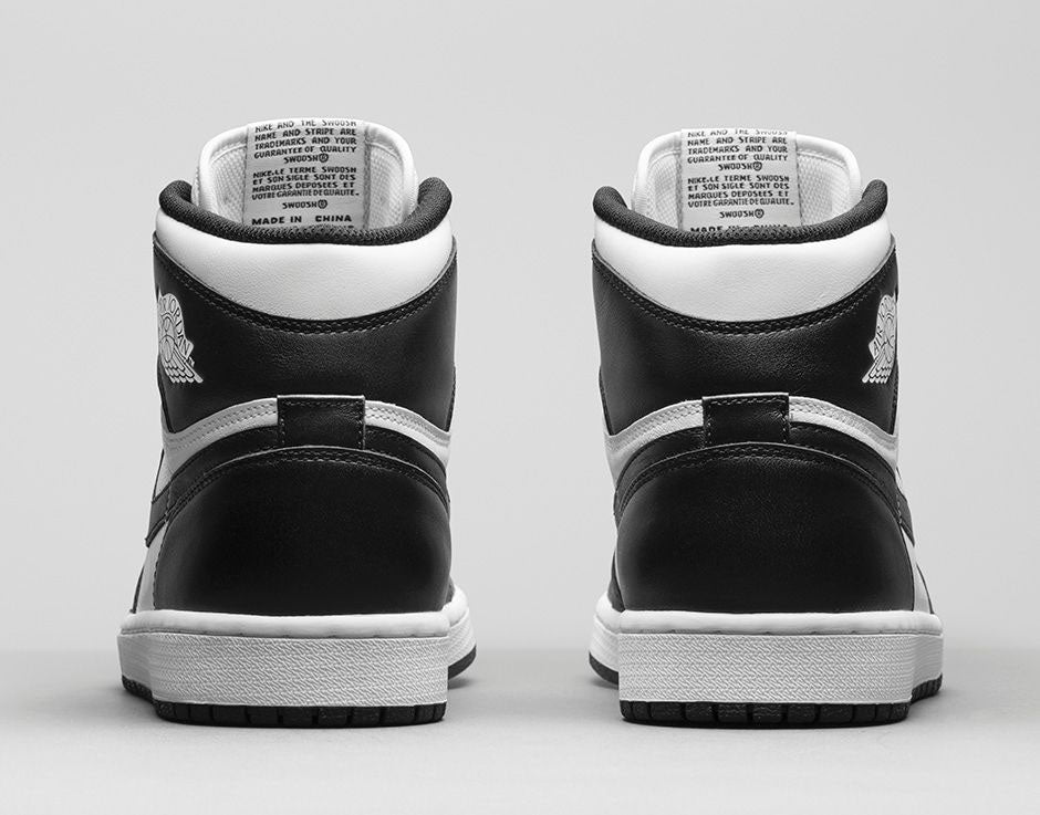 Air Jordan 1 Retro
"Black White"