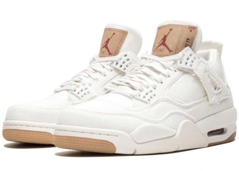 Air Jordan 4 Retro
"Levi's White" (Levi's Tag)