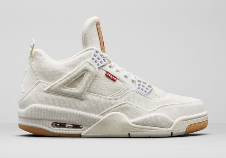 Air Jordan 4 Retro
"Levi's White" (Levi's Tag)