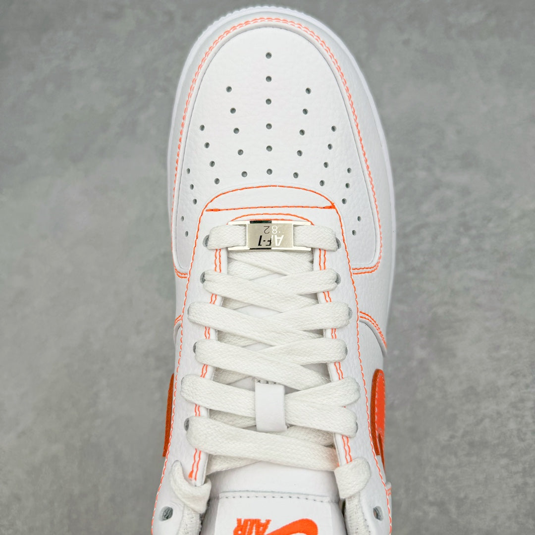 Air Force 1 Low White
"VLONE"