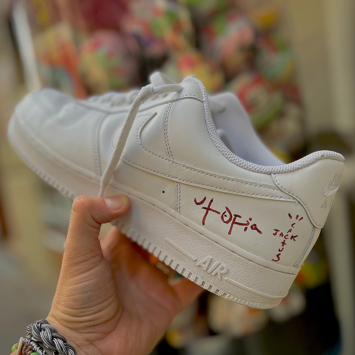 Air Force 1 Low '07
White (Travis Scott Cactus Jack Utopia Edition)