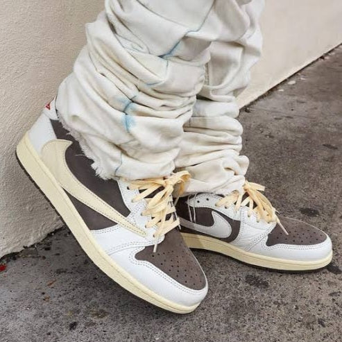 Air Jordan 1 Retro Low OG SP x 
Travis Scott "Reverse Mocha"