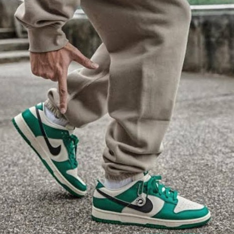 Nike Dunk Low Se "Lottery Pack Malachite Green"