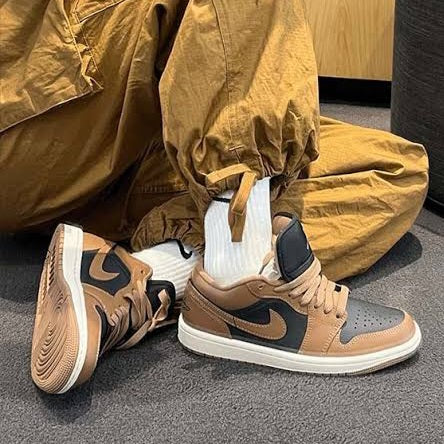 Air Jordan 1 Low
"Archaeo Brown" (Women's)