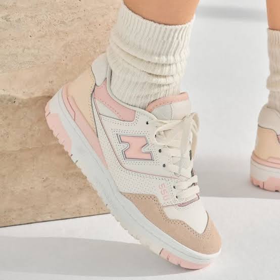 New Balance 550
"White Pink" (Women's)