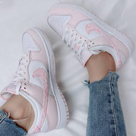 Nike Dunk Low Essential
"Paisley Pack Pink" (Women's)
