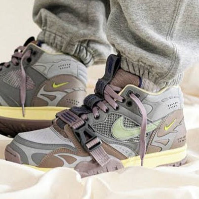 Air Trainer 1 Utility SP Light "Smoke Grey Honeydew"