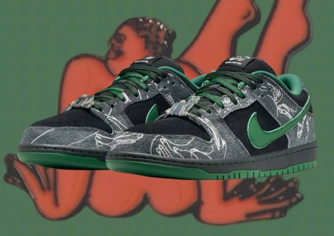 Nike SB Dunk Low
"There Skateboards"