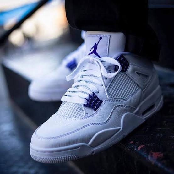 Air Jordan 4 Retro
"Metallic Purple"