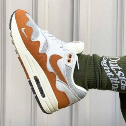 Air Max 1 x Patta "Monarch"