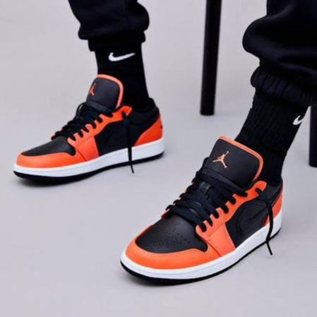 Air Jordan 1 Low SE
"Black Turf Orange"