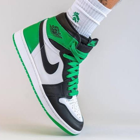 Air Jordan 1 Retro High OG
"Lucky Green"