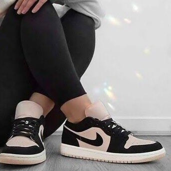 Air Jordan 1 Low
"Black Guava Ice" (Women's)