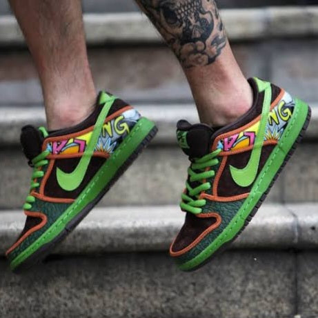 Nike Dunk Low SB
"De La Soul"