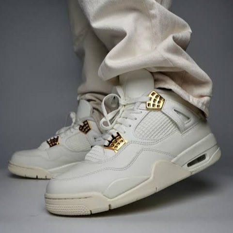 Air Jordan 4 "Metallic Gold"