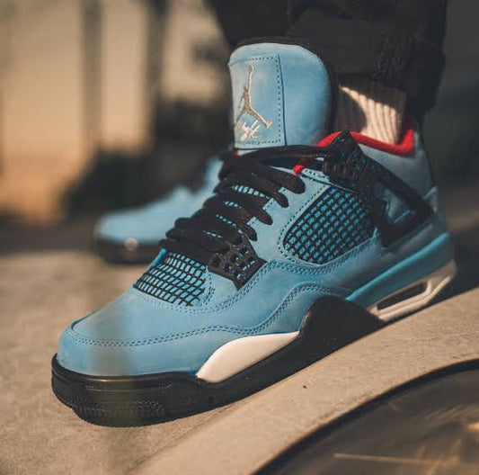 Air Jordan 4 Retro
"Travis Scott Cactus Jack"