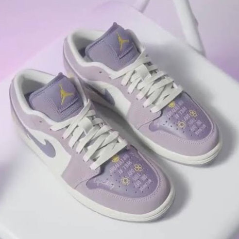 Air Jordan 1 Low
"Unity" (Women's)