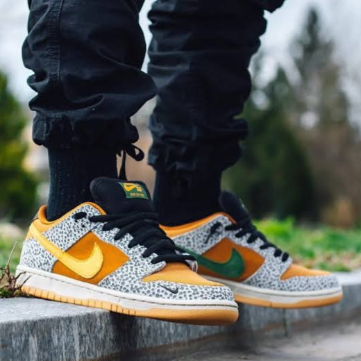 Nike SB Dunk Low
"Safari"