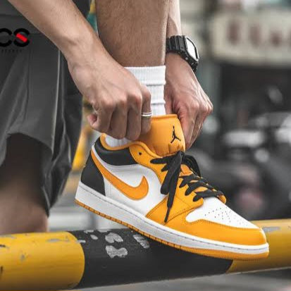 Air Jordan 1 Low
"Taxi"