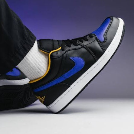 Air Jordan 1 Low
"Dark Concord"