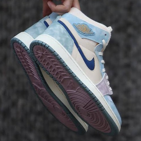 Air Jordan 1 High Zoom Comfort Wmns "Celestine Blue"