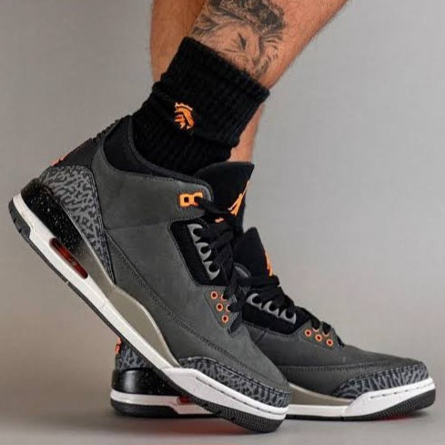 Air Jordan 3 Retro
"Fear Pack'