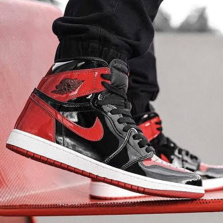 Air Jordan 1 Retro High OG
"Patent Bred"