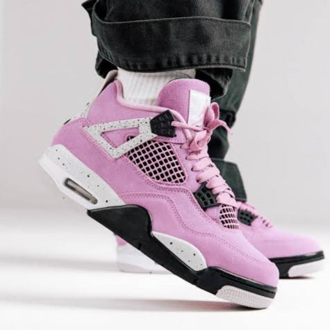 Air Jordan 4 Retro
Orchid (Women's)