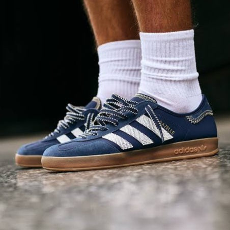 Adidas Gazelle Indoor x
CLOT By Edison Chen "Collegiate Navy"